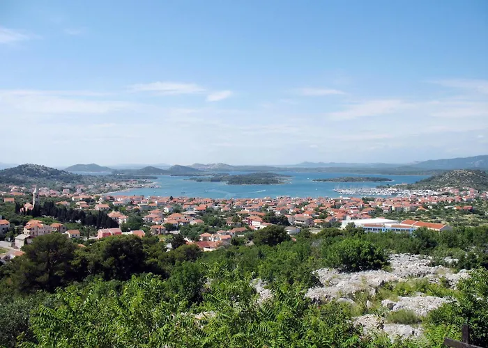 Daire Direkt Am Mit Anlegeplatz By Interhome Betina (Sibenik-Knin)